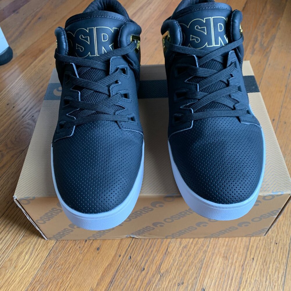 OSIRIS D3V Mens Skate Shoes